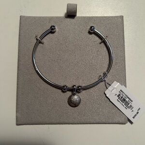 NWT MICHAELS KORS Silver Bangle Bracelet with Charm